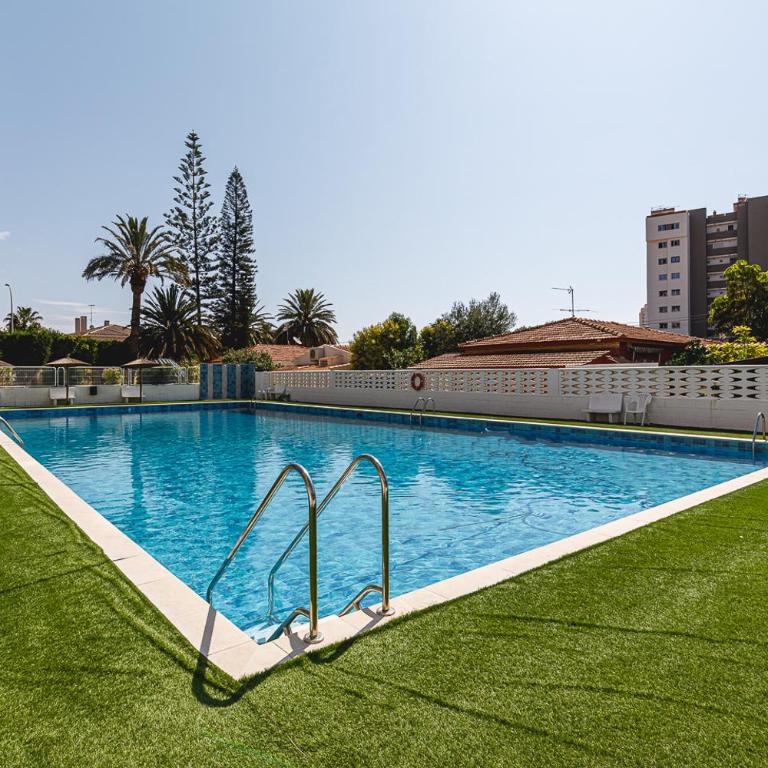 Regina Apartment in Playa San Juan with AC and pool - Apartamento de 1 dormitorio - 1