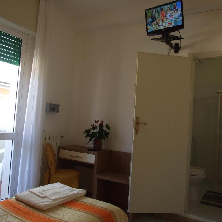 Hotel Derna - Camera Matrimoniale Economy - 1
