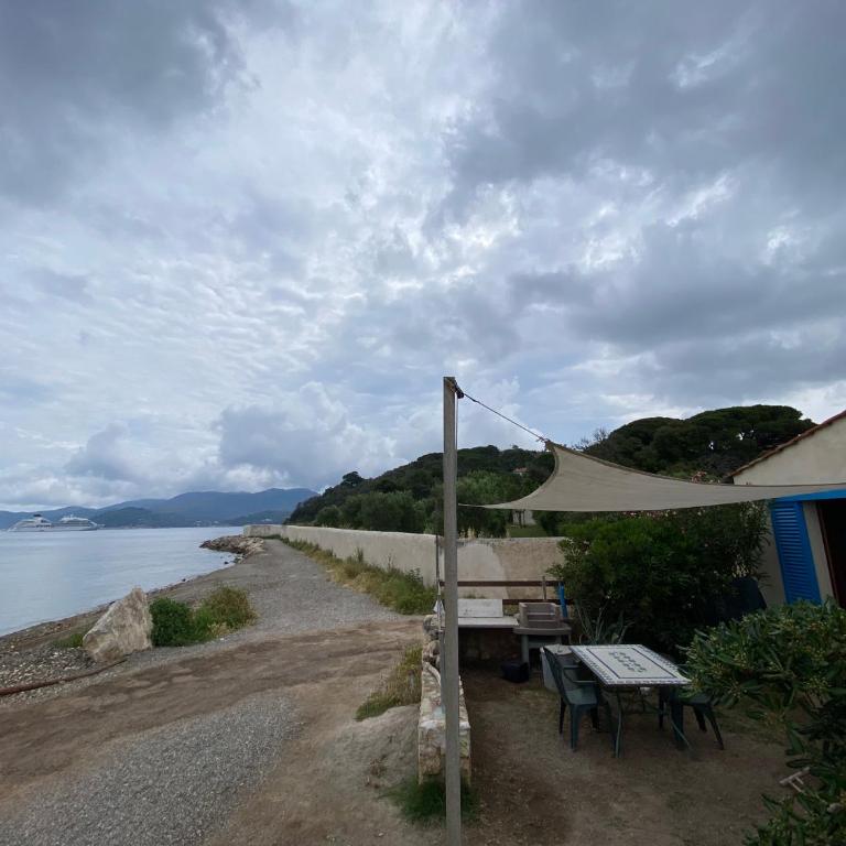 Eroico sul Mare - Appartamento con 2 Camere da Letto - 37