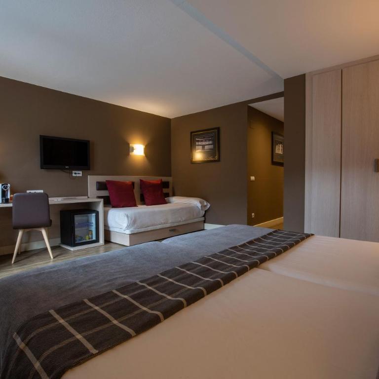 Hotel Nexta Soldeu - Himàlaia - Triple Room - 1