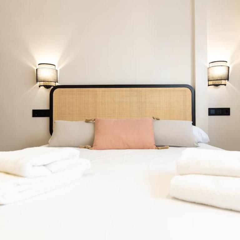 Amplio y cómodo apartamento cerca Plaza Castilla - Apartamento de 2 dormitorios - 10