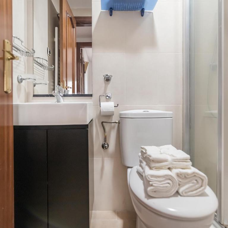 Marina Marbella apartment - One-Bedroom Apartment - 11