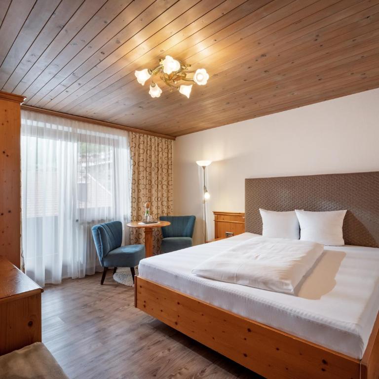 Pension Zillertal - Einzelzimmer mit Dusche - 5