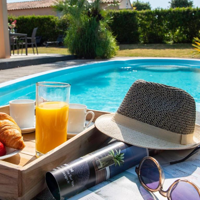 Oasis Les Jardins des Sables d'Olonne - Four-Bedroom Villa with Private Pool - 1