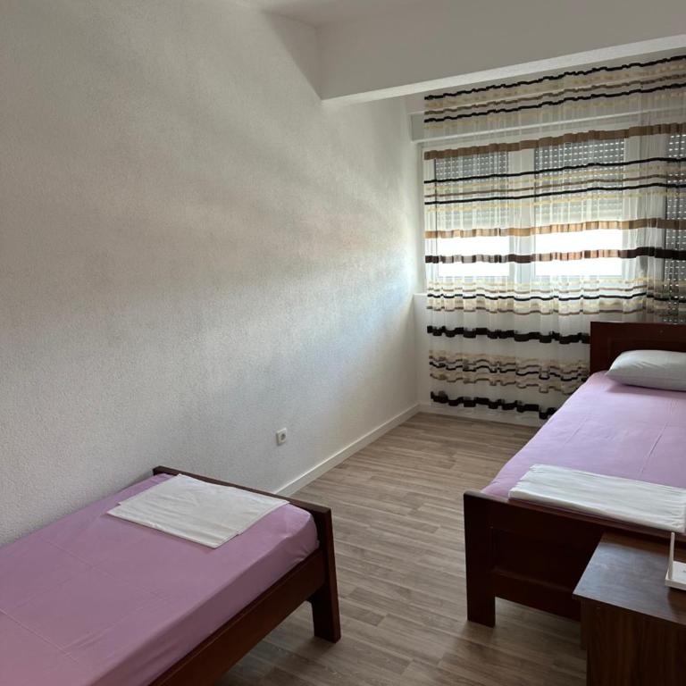Apartmani Sunce - Three-Bedroom Apartment - 16