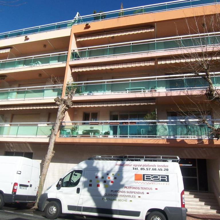 Studio en Centre-Ville d'Arcachon avec Balcon, Parking Privé et Wi-Fi, à 300m de la Plage - FR-1-374-28 - Studio - 9