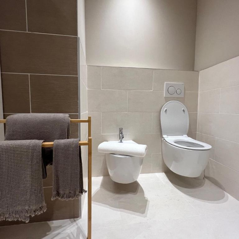 Guesthouse Rosa di Parma - One-Bedroom Apartment - 16