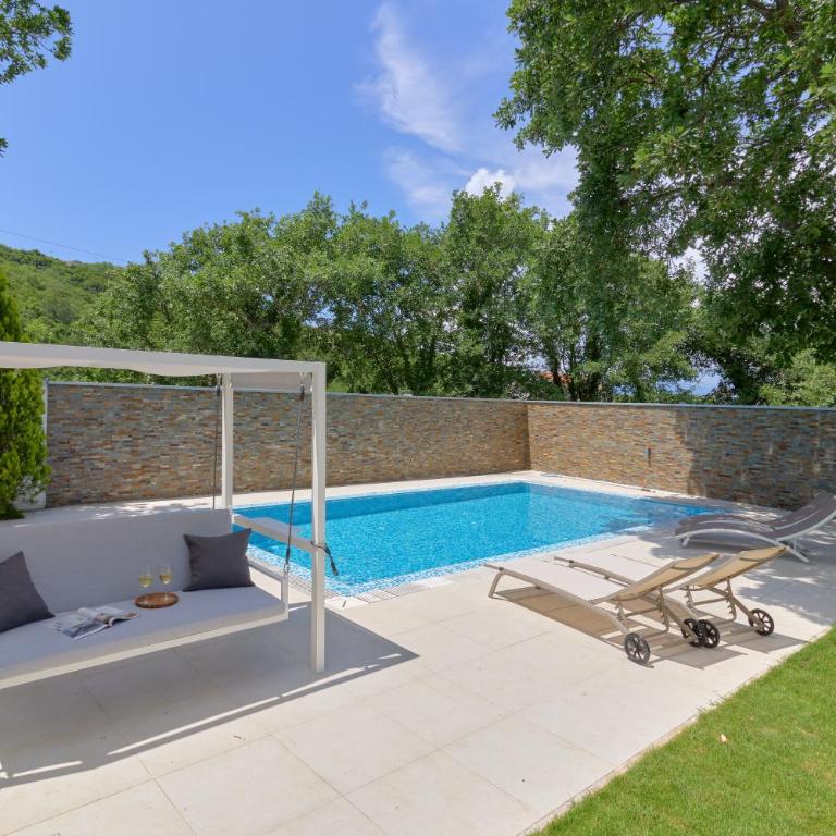 Villa Garden with Private Outdoor Pool - Vila sa Pogledom na Vrt - 30