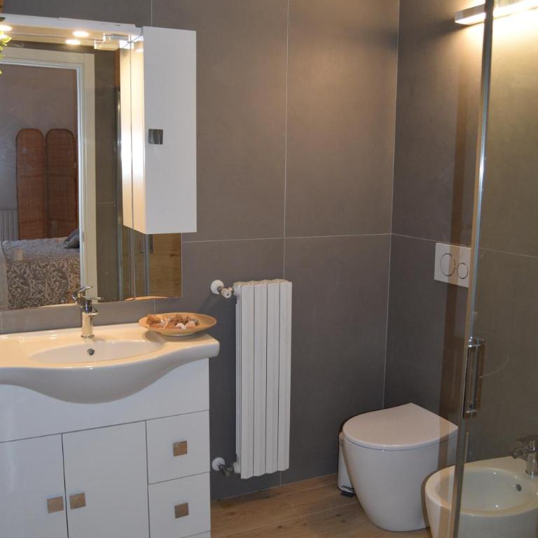 Suite Riomaggiore - Deluxe Double Room with Balcony and Sea View - 14