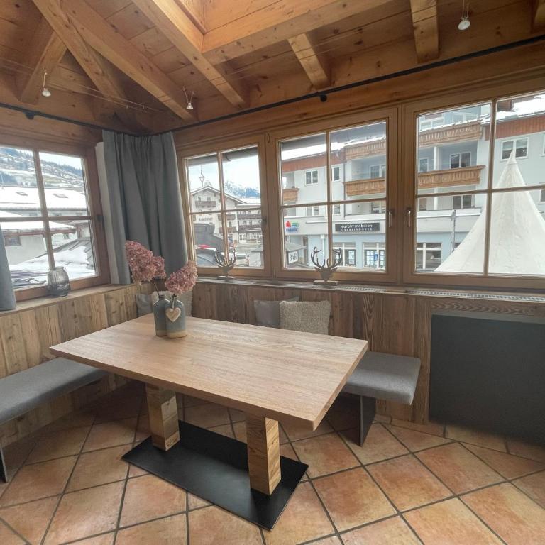 Appartements Lorenzoni, Cafe Konditorei Helmut Lorenzoni - Apartment mit 1 Schlafzimmer und Terrasse - 5