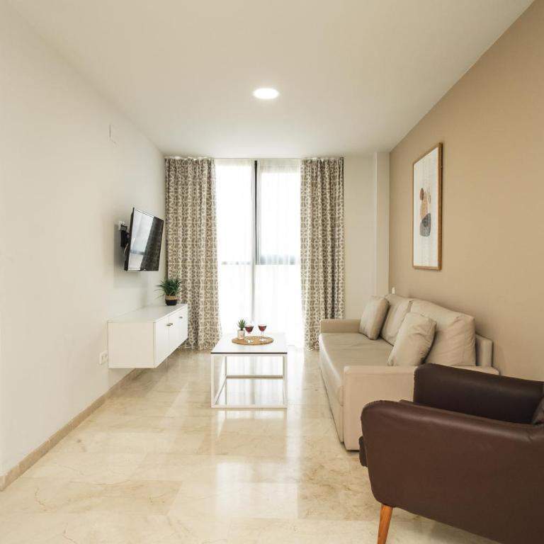 Apartamentos Magic Atrium Plaza - Apartamento de 3 dormitorios (5 adultos) - 2