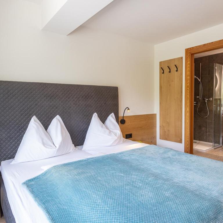Appartements Fürstauer - Superior Apartment with Balcony - 10