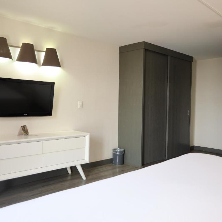 Hotel El Ejecutivo by Reforma Avenue - Habitación Estándar - Cama extragrande - 6
