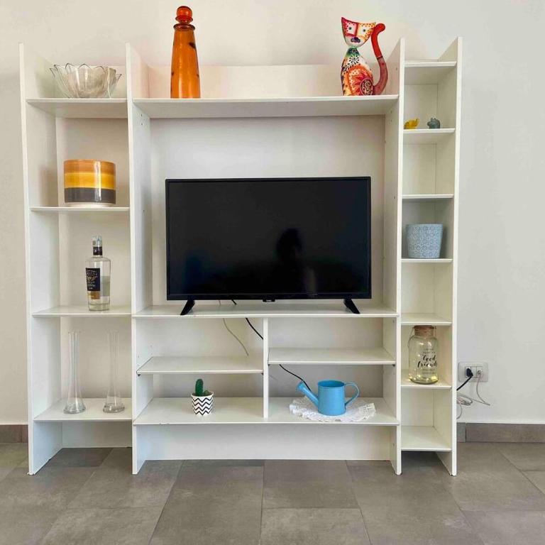 Terrazza vista mare e box auto - Appartamento con 2 Camere da Letto - 42