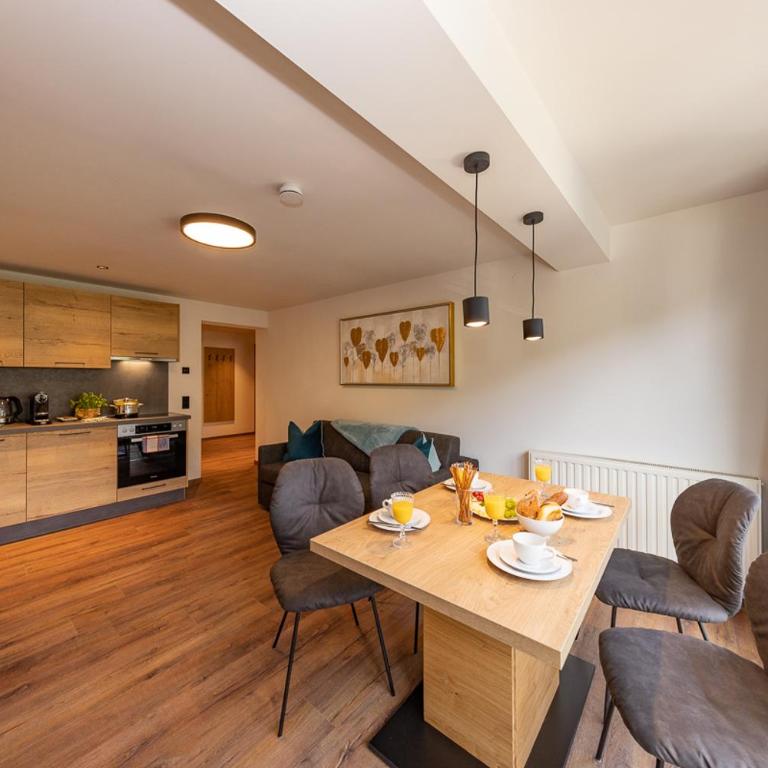 Appartements Fürstauer - Superior Apartment with Balcony - 18