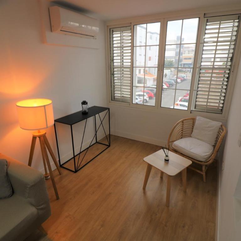 Lovelly renovated apartment - Two-Bedroom Apartment - 3