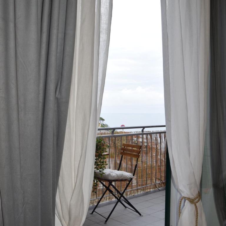 Suite Riomaggiore - Deluxe Double Room with Balcony and Sea View - 21