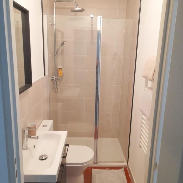 Bright and modern Apartments & Loft with Air condition, in the heart of Beziers - Appartement 3 Chambres - 5
