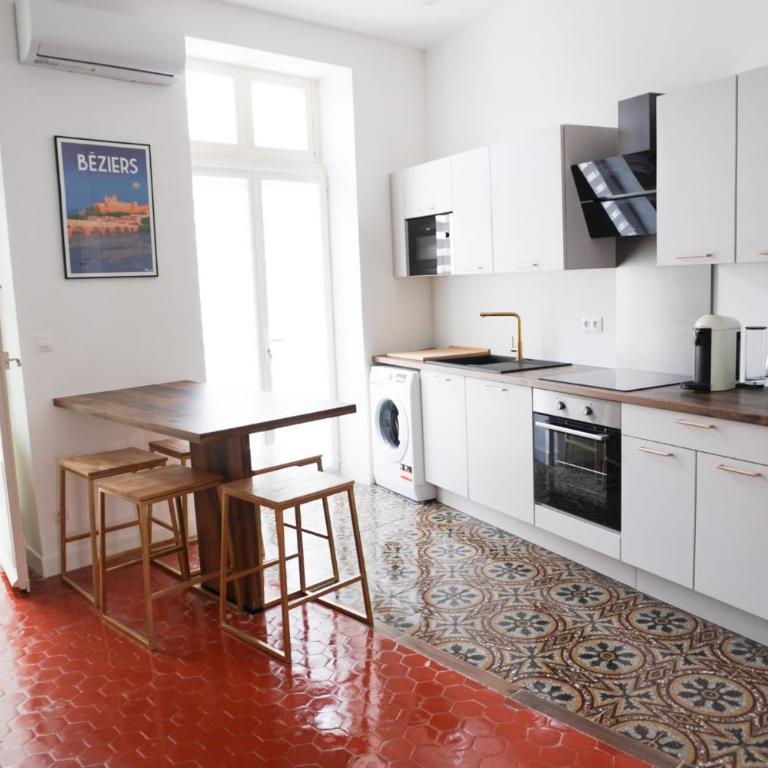 Bright and modern Apartments & Loft with Air condition, in the heart of Beziers - Appartement 3 Chambres - 4