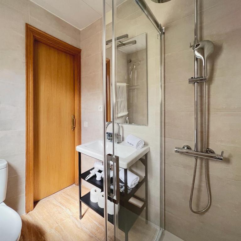 Stay U-nique Apartments Rambla Catalunya - One-Bedroom Apartment - 9
