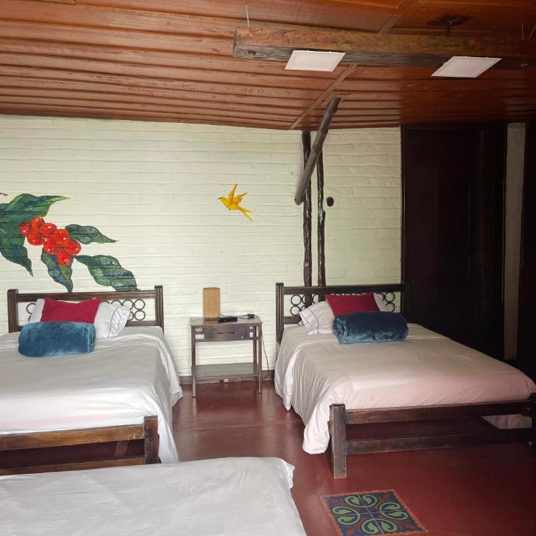 CASA HOTEL MÁLAGA - Habitación cuádruple - 3