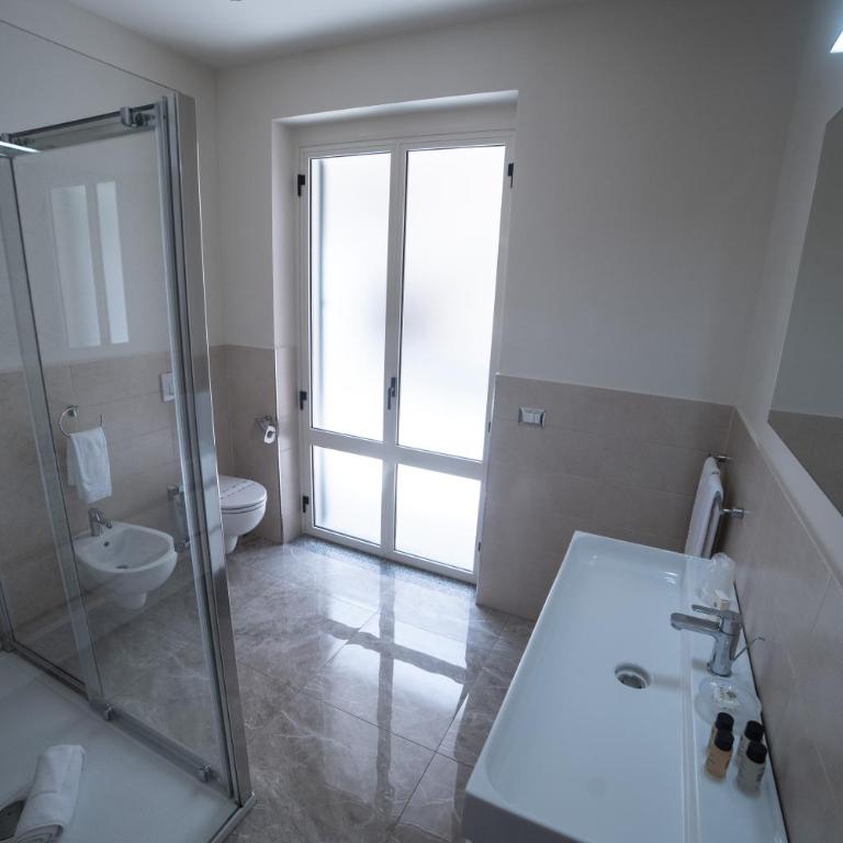 Tropea Luxury & Charm - Deluxe Room with Balcony - 18