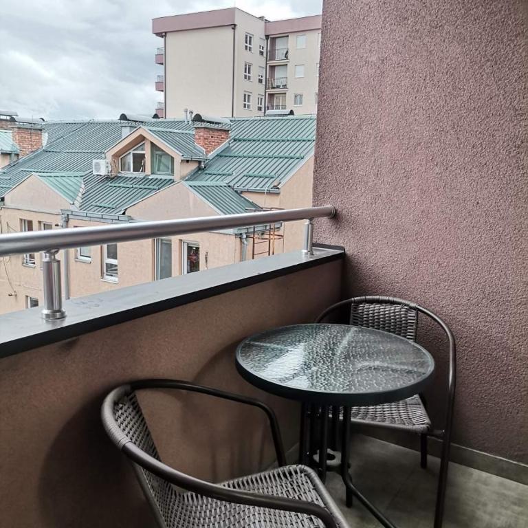 T lux apartman - Two-Bedroom Apartment - 22