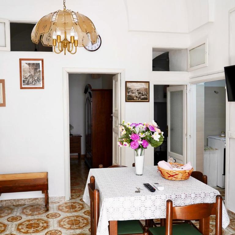 Casa Grace - Two-Bedroom Apartment - 3
