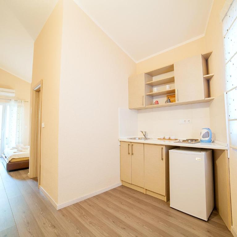 Pansion Nobel - Comfort Double Studio with Balcony - 2