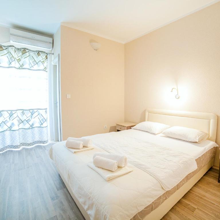 Pansion Nobel - Double Studio with Balcony and Sea View - 6