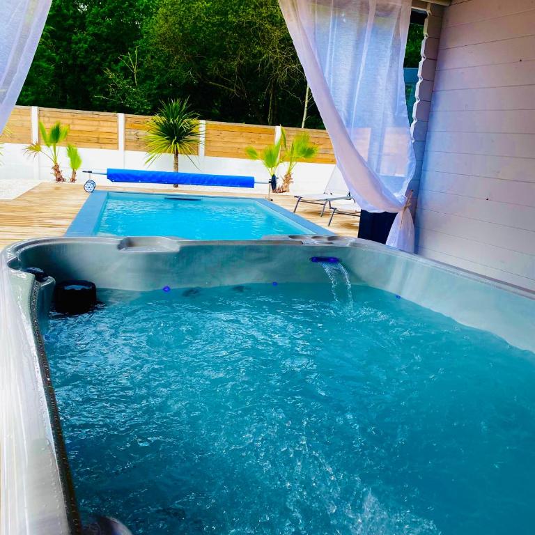 Maison à biscarrosse avec piscine et jacuzzi - Maison 3 Chambres - 2