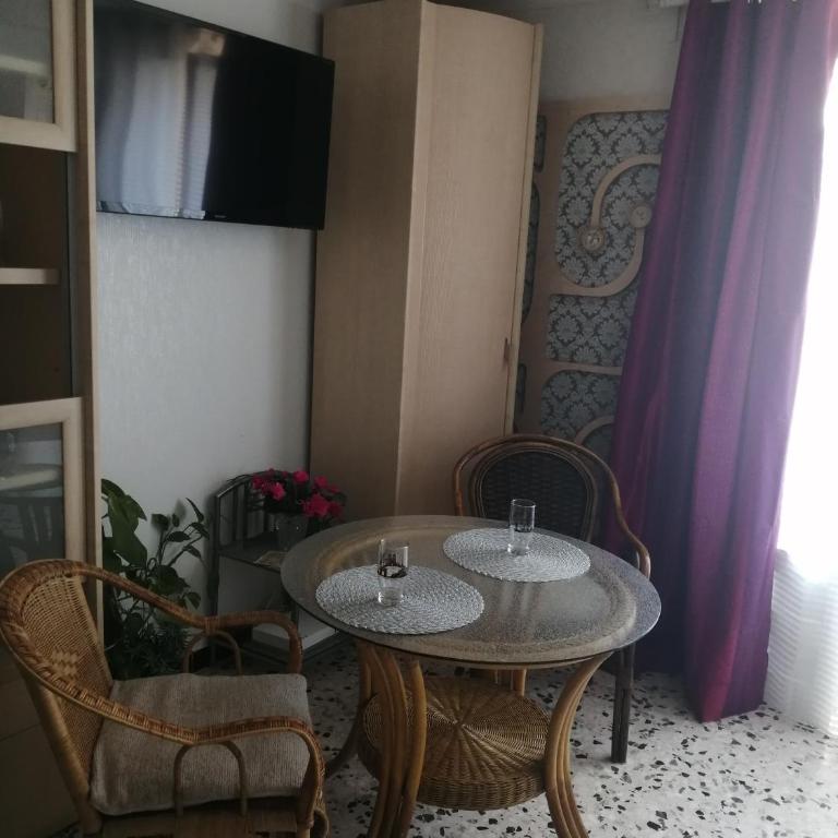 Magnifique Studio non fumeur près de la gare - Studio - 2