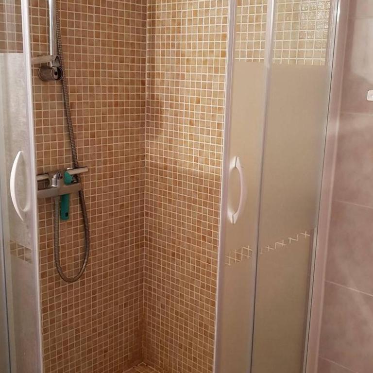 Charmant pavillon avec mezzanine, à 900m de la plage, parking privé, pour 4 personnes à Argelès-sur-Mer - FR-1-388-113 - Maison de Vacances (4 Adultes) - 10
