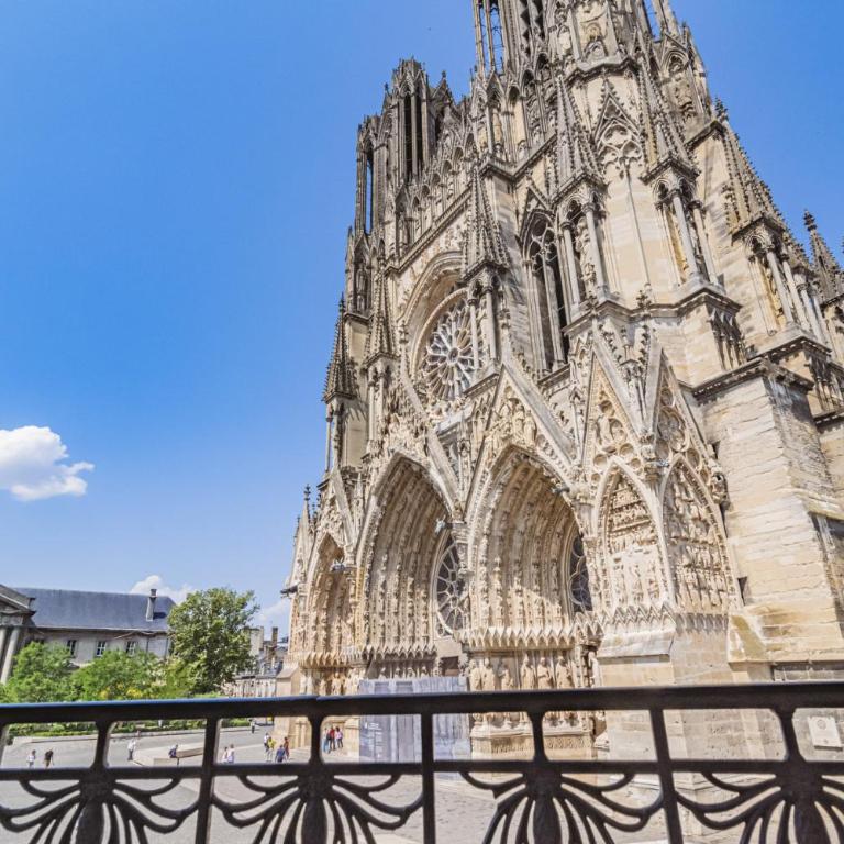 Au pied de la Cathédrale #vuemagique - Appartement 2 Chambres - 17