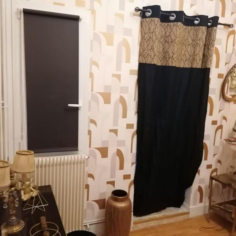 Chez mamie framboise centre ville avec courette - Appartement 1 Chambre - 5