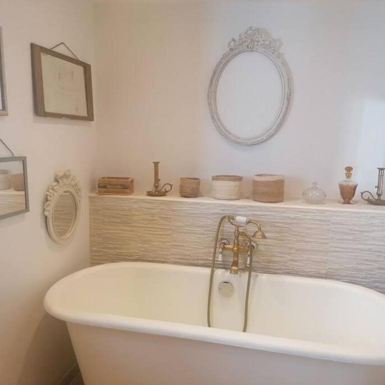 Chez mamie framboise centre ville avec courette - Appartement 1 Chambre - 12