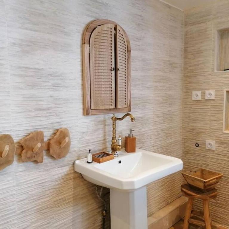 Chez mamie framboise centre ville avec courette - Appartement 1 Chambre - 22