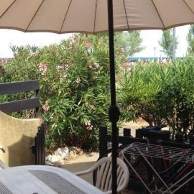 Villa 2 pièces, 4 couchages, face à la mer, parking privé, proche commerces, plage à 300m. - FR-1-81-474 - Villa - 2