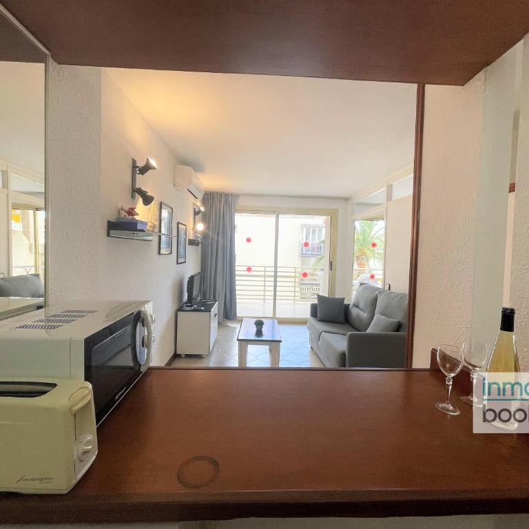 Novelty Beach 2 Salou, climatizado, piscina y playa - Apartamento de 1 dormitorio - 20
