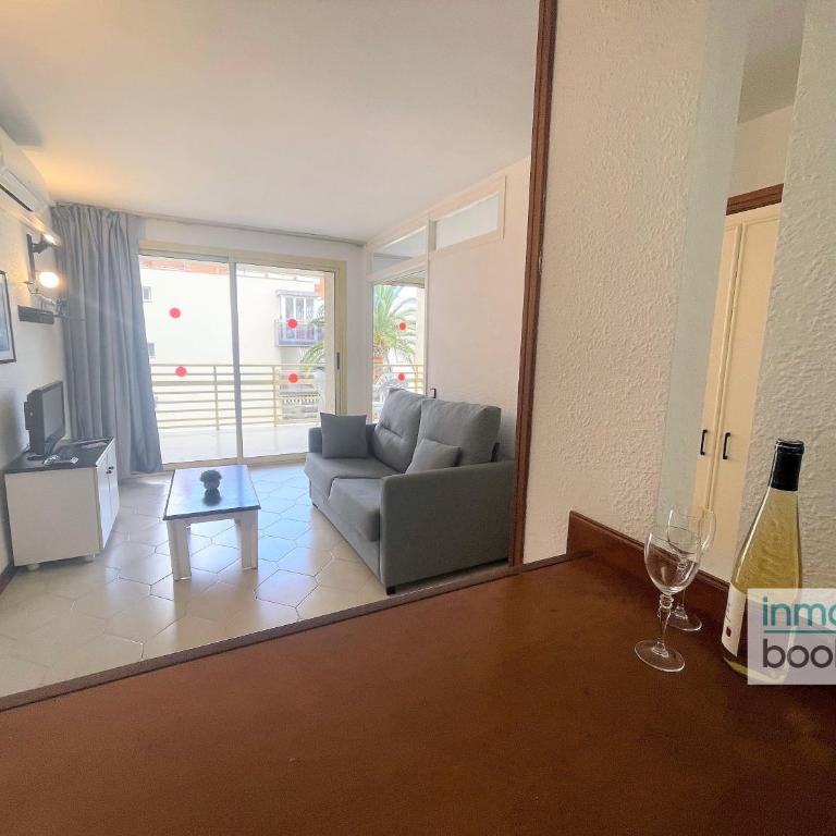 Novelty Beach 2 Salou, climatizado, piscina y playa - Apartamento de 1 dormitorio - 19