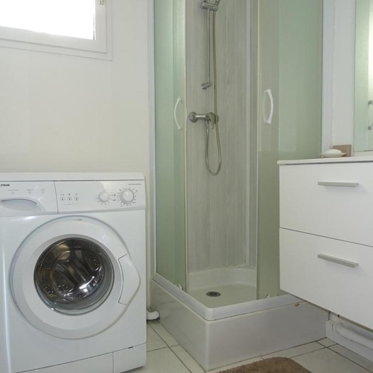 Palavas-les-Flots : T2 cabine climatisé en RDJ avec piscine et parking, à 400m de la plage - Appartement 1 Chambre - 7