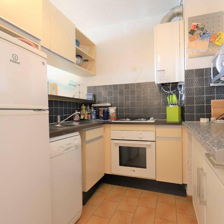 Magnifique T2 cabine 7 pers face mer avec parking et WIFI à Palavas - Appartement 1 Chambre - 3