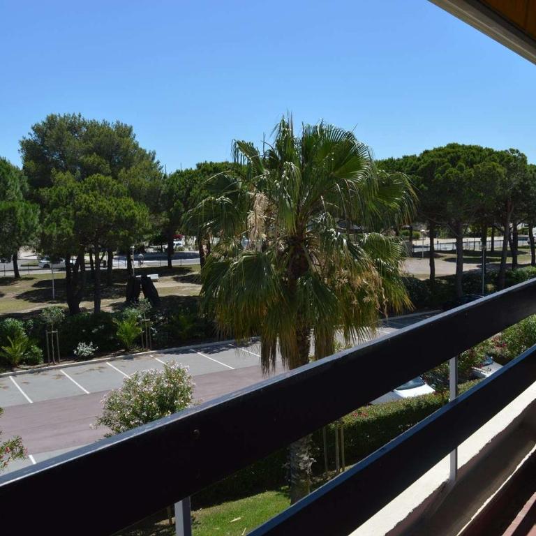 Studio cabine 4 pers. avec balcon, piscine, parking, accès direct plage - Grau-du-Roi - FR-1-250-157 - Appartement (4 Adultes) - 2