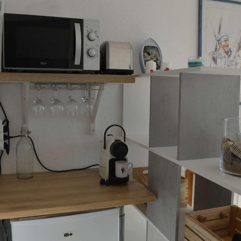 Studio Cabine lumineux, loggia & plancha à Port Camargue, 4 couchages, ménage inclus - FR-1-250-161 - Apartment (4 Erwachsene) - 3