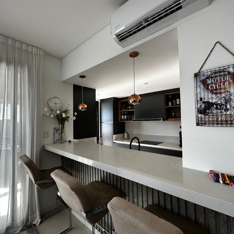 Increíble apartamento en barrio cerrado con salida al río ! - Two-Bedroom Apartment - 29