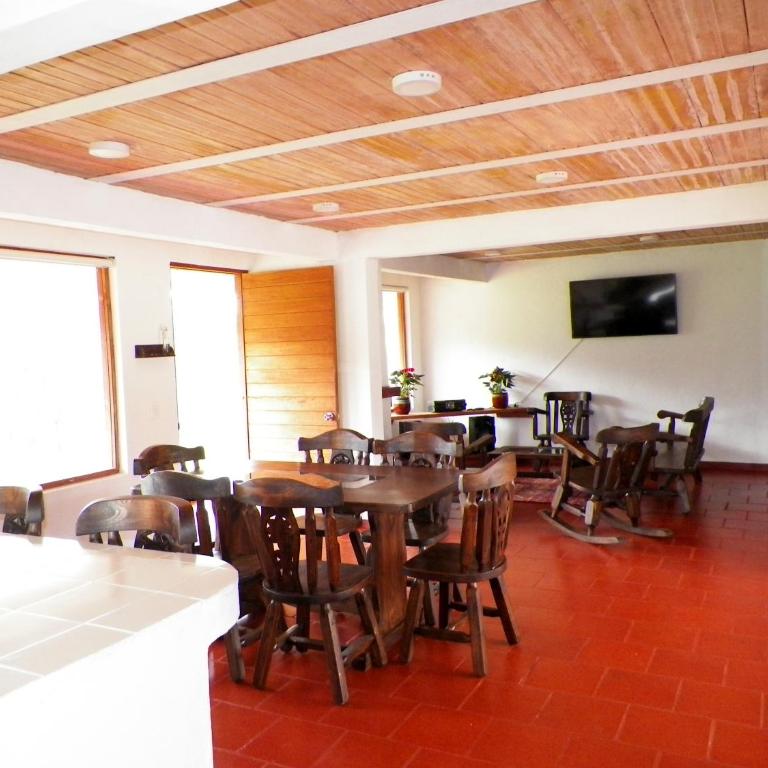 Casa Villa Victoria - Four-Bedroom House - 8