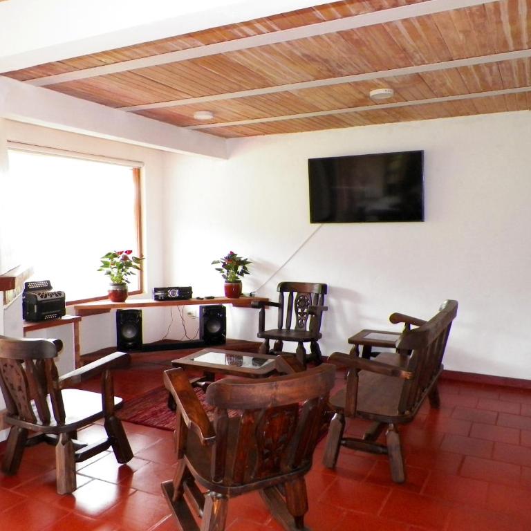 Casa Villa Victoria - Four-Bedroom House - 13