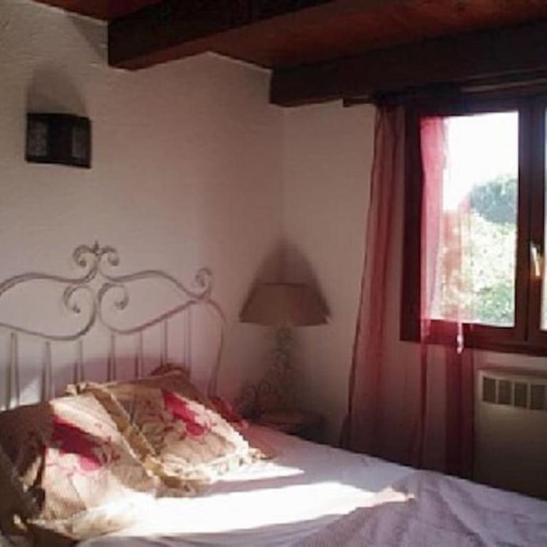 QUIET COTTAGE NEAR CITY CENTER - Casa con 2 Camere da Letto - 3