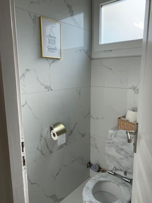 Maison T2 avec Clim 2mn gare annecy Parking privée - Casa con 1 dormitorio - 3