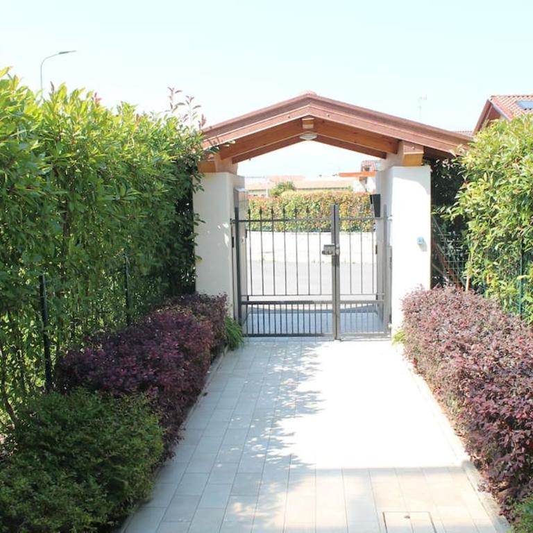 Timetofreedom Apartment with private garden & Pool - Appartamento con 2 Camere da Letto - 8